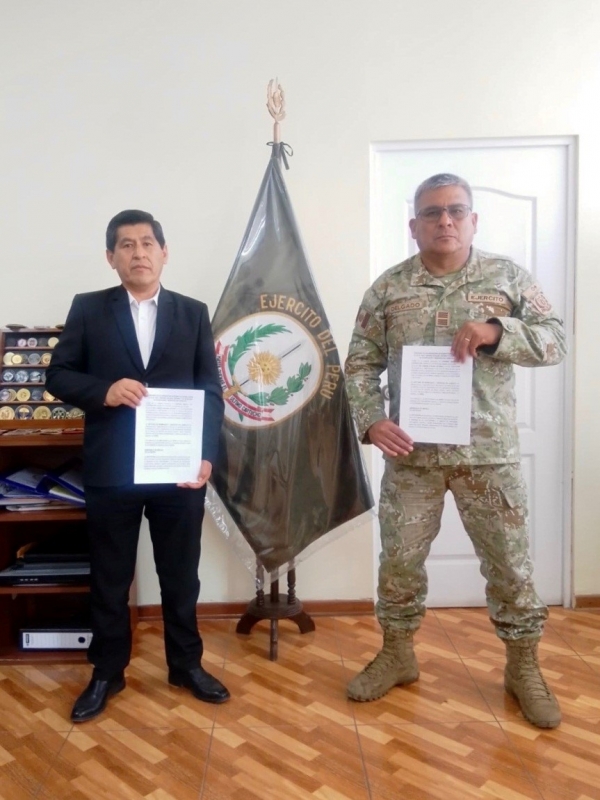Jefatura de Reemplazos y Reservas del Ejército suscribe alianza estratégica con la Institución Educativa Andrés Avelino Cáceres